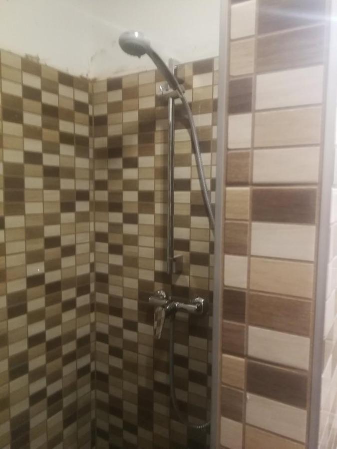 Zso-Ze Apartman Tiszafüred エクステリア 写真