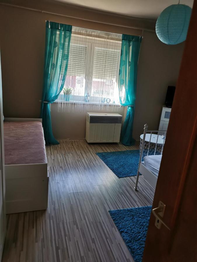 Zso-Ze Apartman Tiszafüred エクステリア 写真