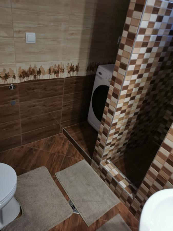 Zso-Ze Apartman Tiszafüred エクステリア 写真